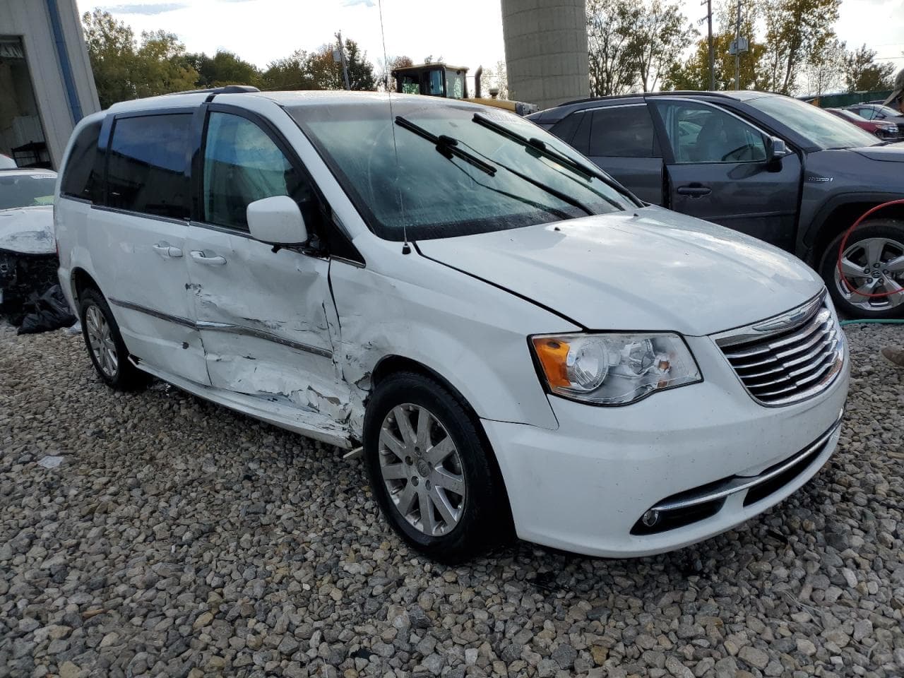 2014 Chrysler Town & Country Touring - foto 4