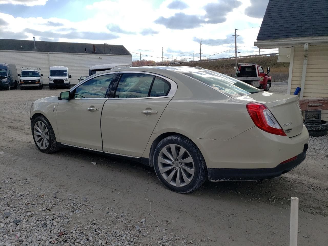 2014 Lincoln Mks - foto 2