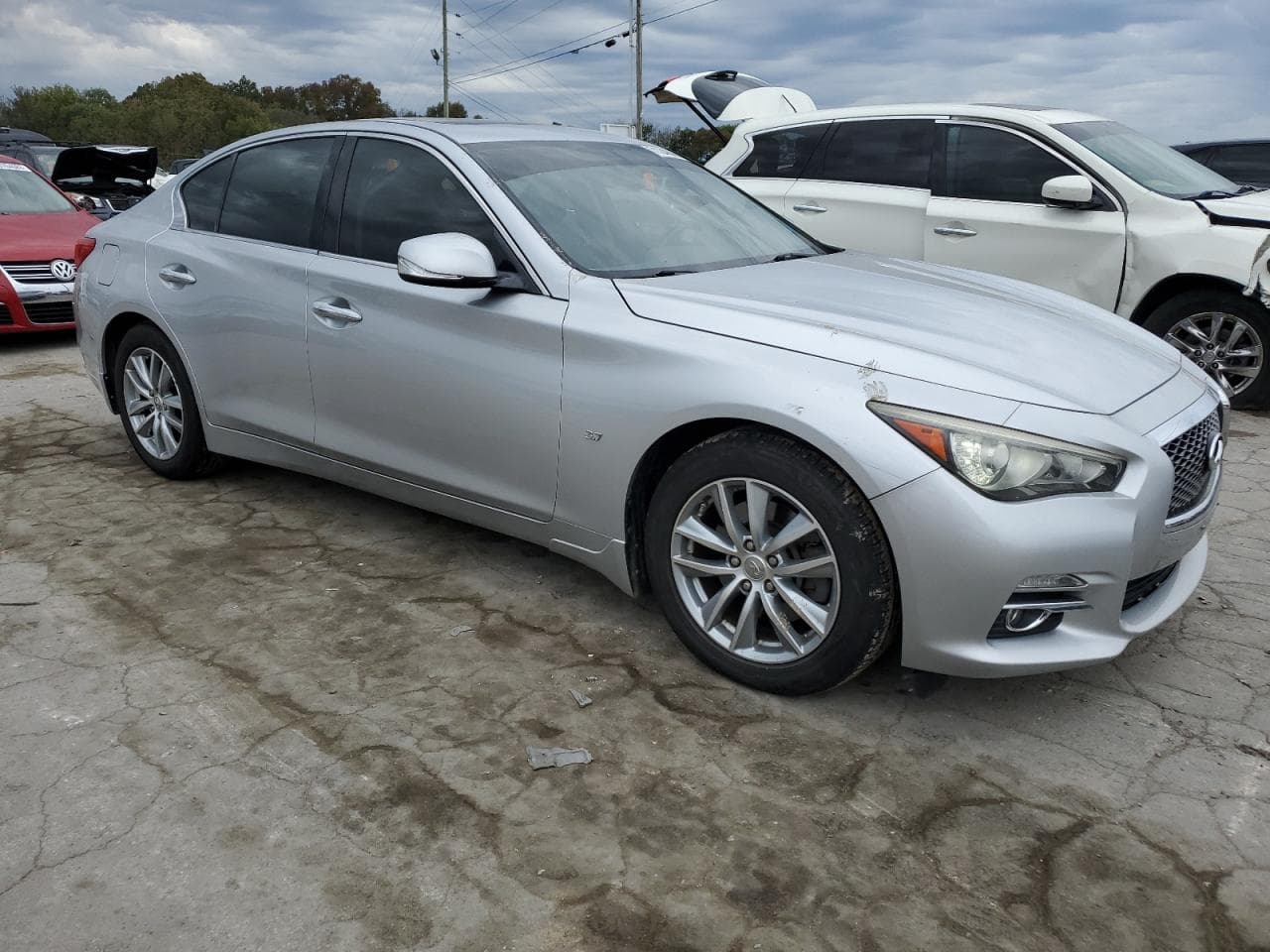 2014 Infiniti Q50 Premium - foto 4