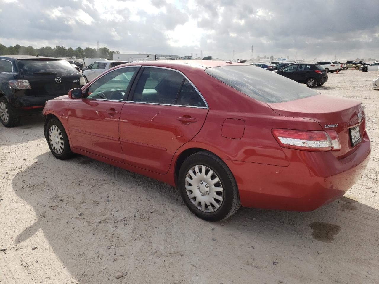2010 Toyota Camry Le - foto 2