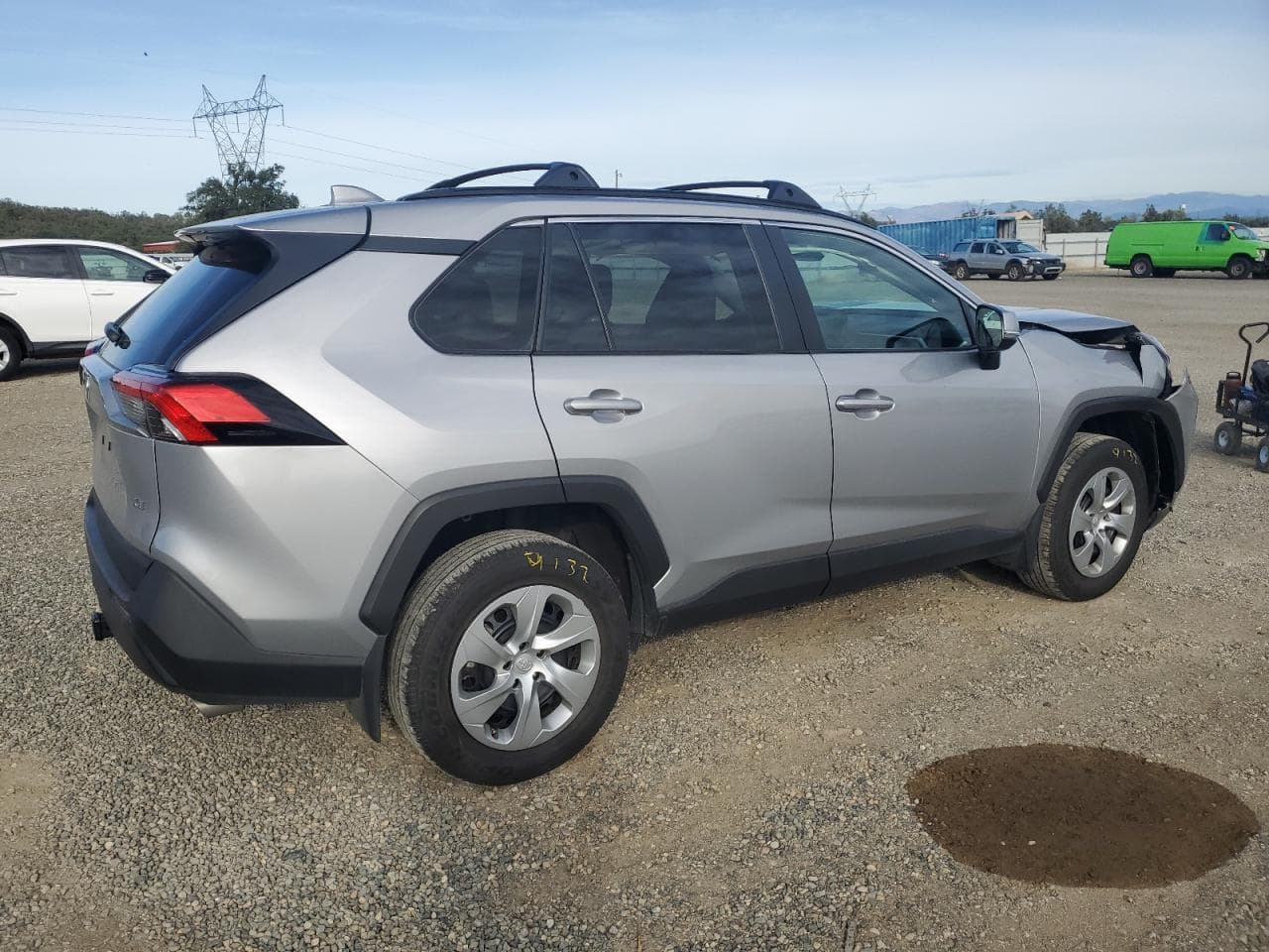 2020 Toyota Rav4 Le - foto 3