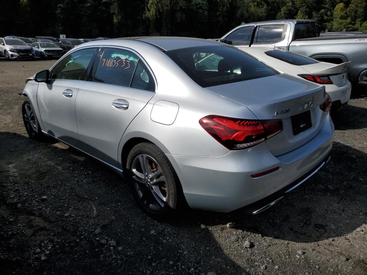 2020 Mercedes-Benz A 220 - foto 2