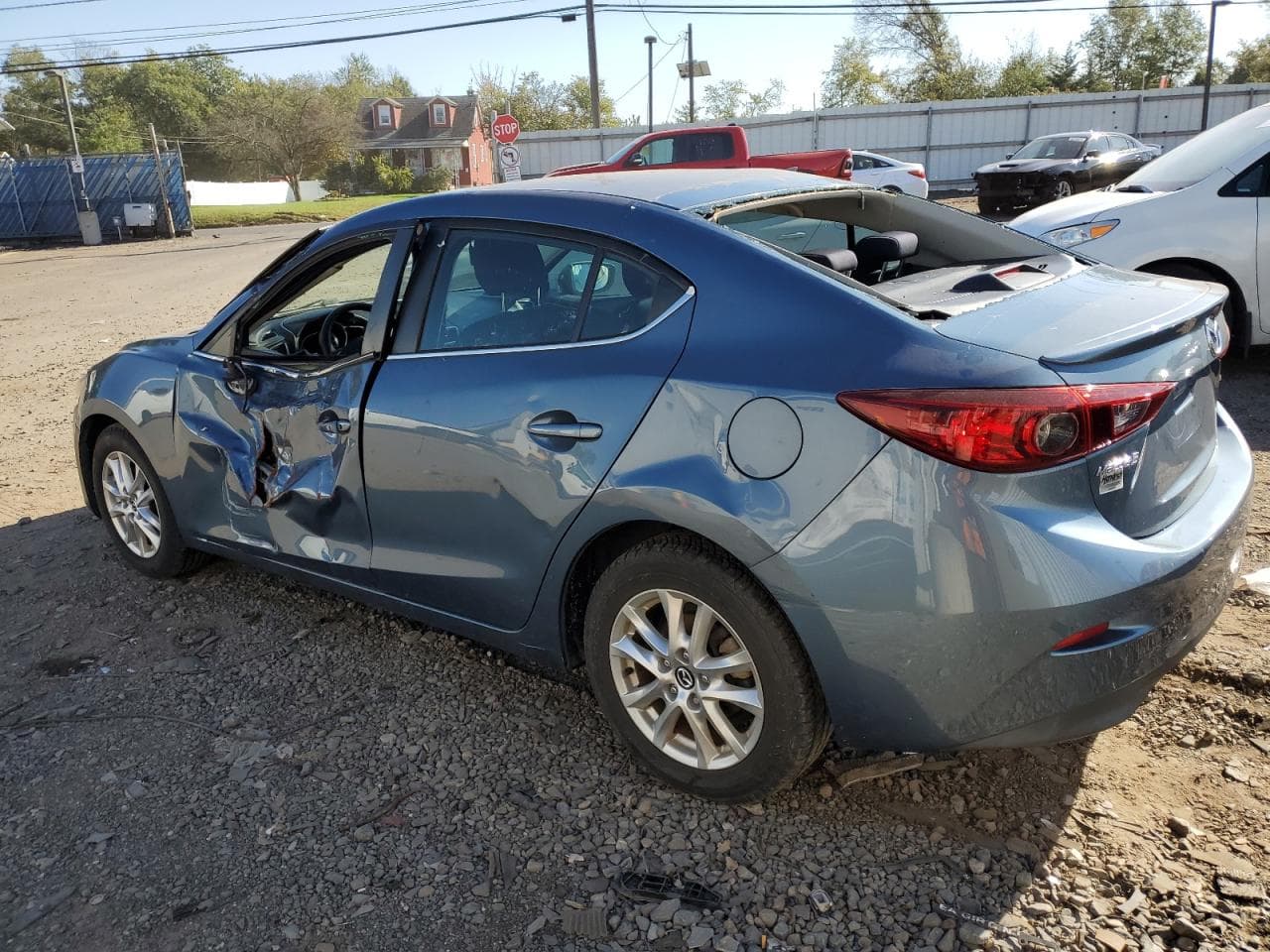 2016 Mazda 3 Touring - foto 2