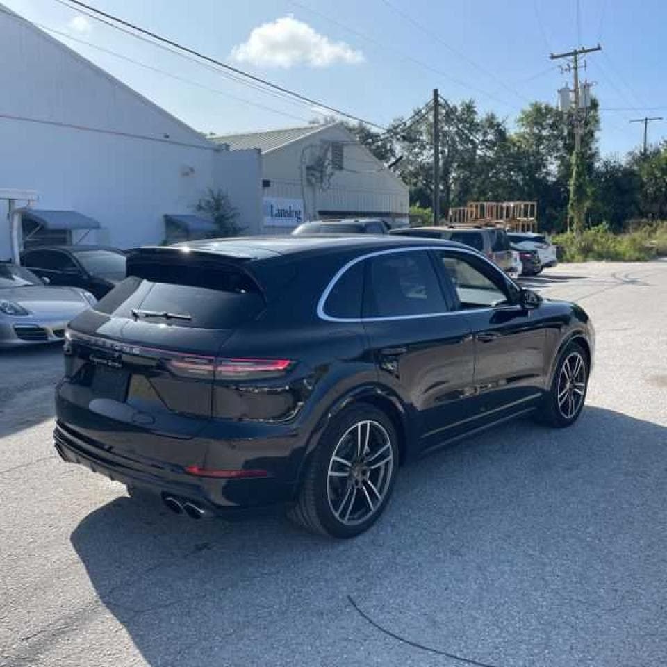2020 Porsche Cayenne Turbo - foto 4
