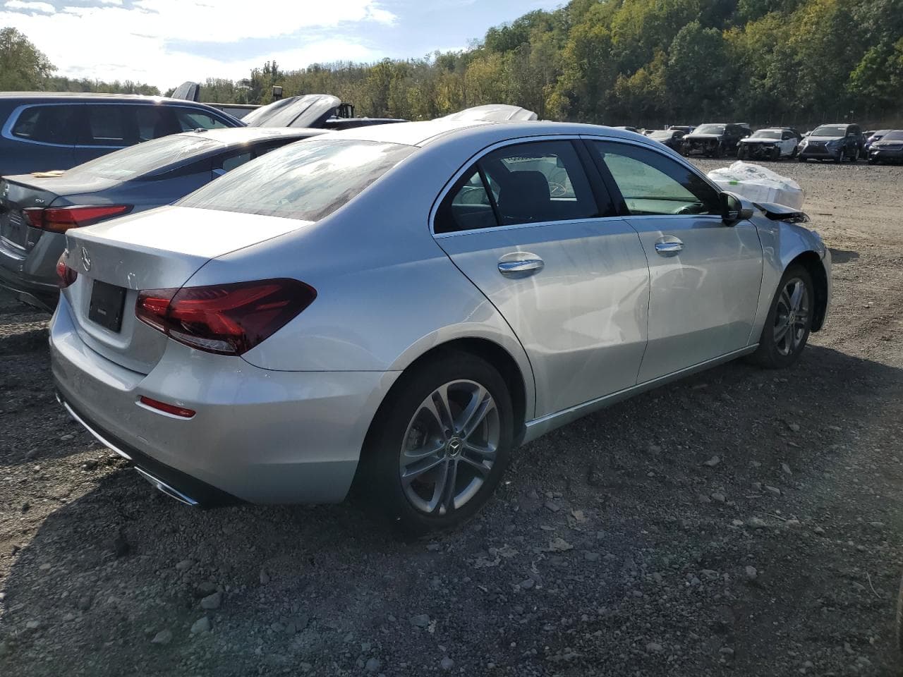 2020 Mercedes-Benz A 220 - foto 3