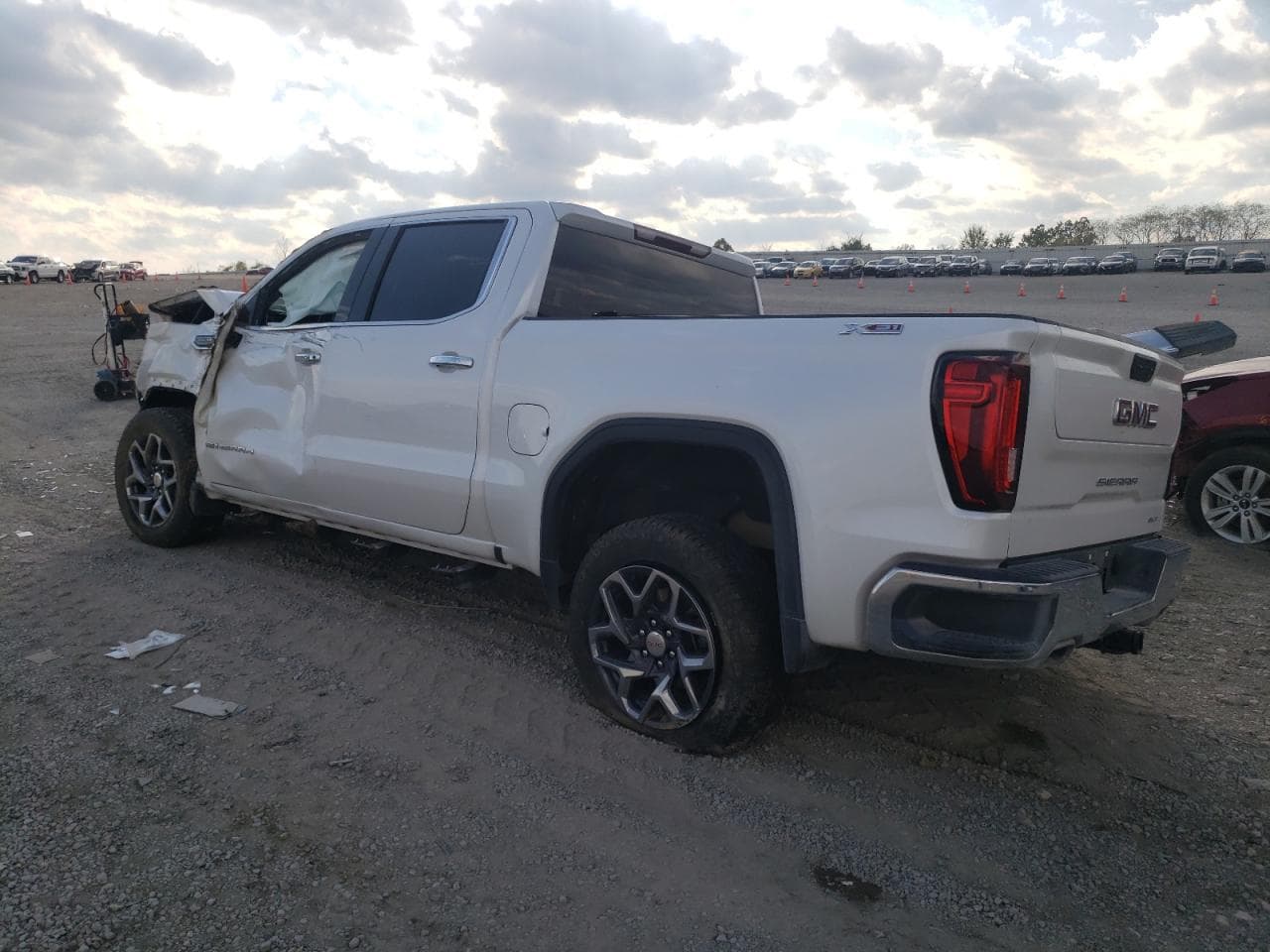 2023 GMC Sierra K1500 Slt - foto 2