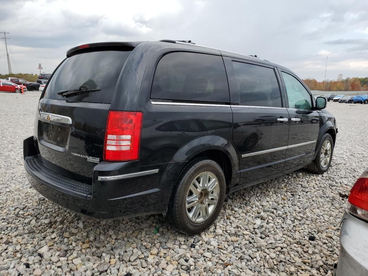 2010 Chrysler Town & Country Limited - foto 3