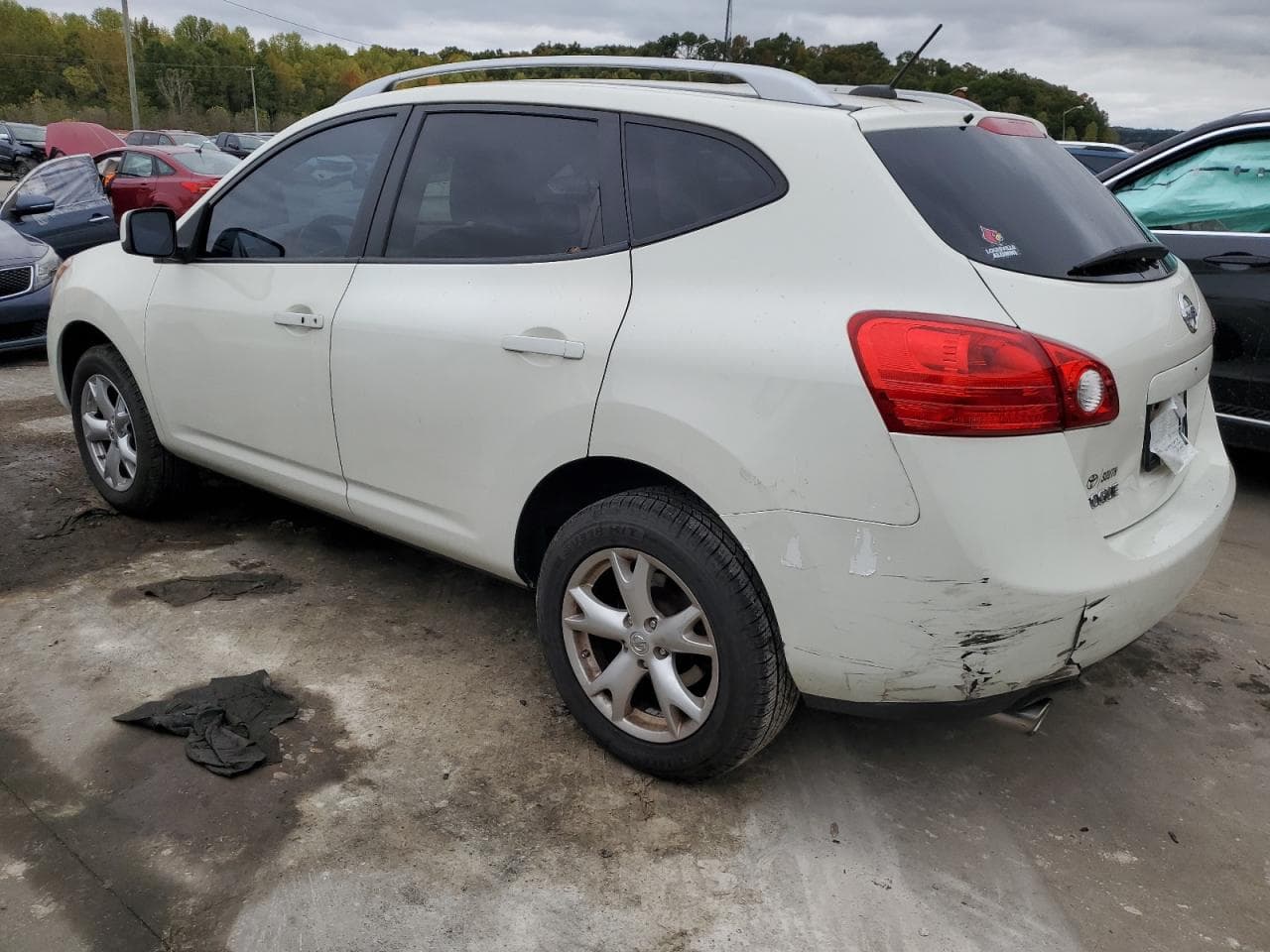 2009 Nissan Rogue S - foto 2