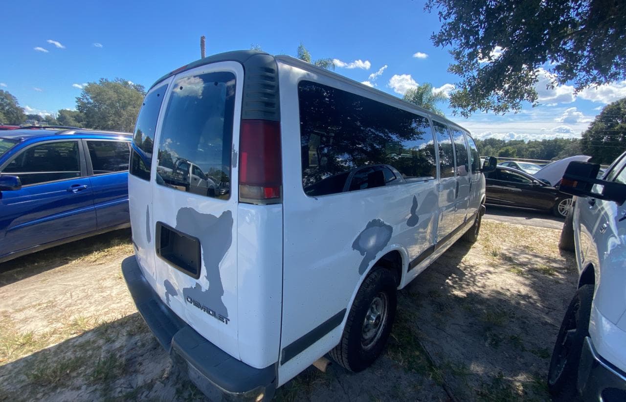 2002 Chevrolet Express G3500 - foto 4