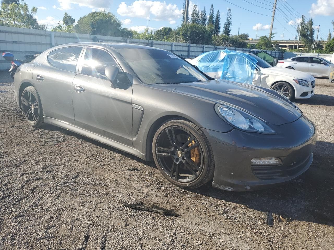 2013 Porsche Panamera 4 - foto 4