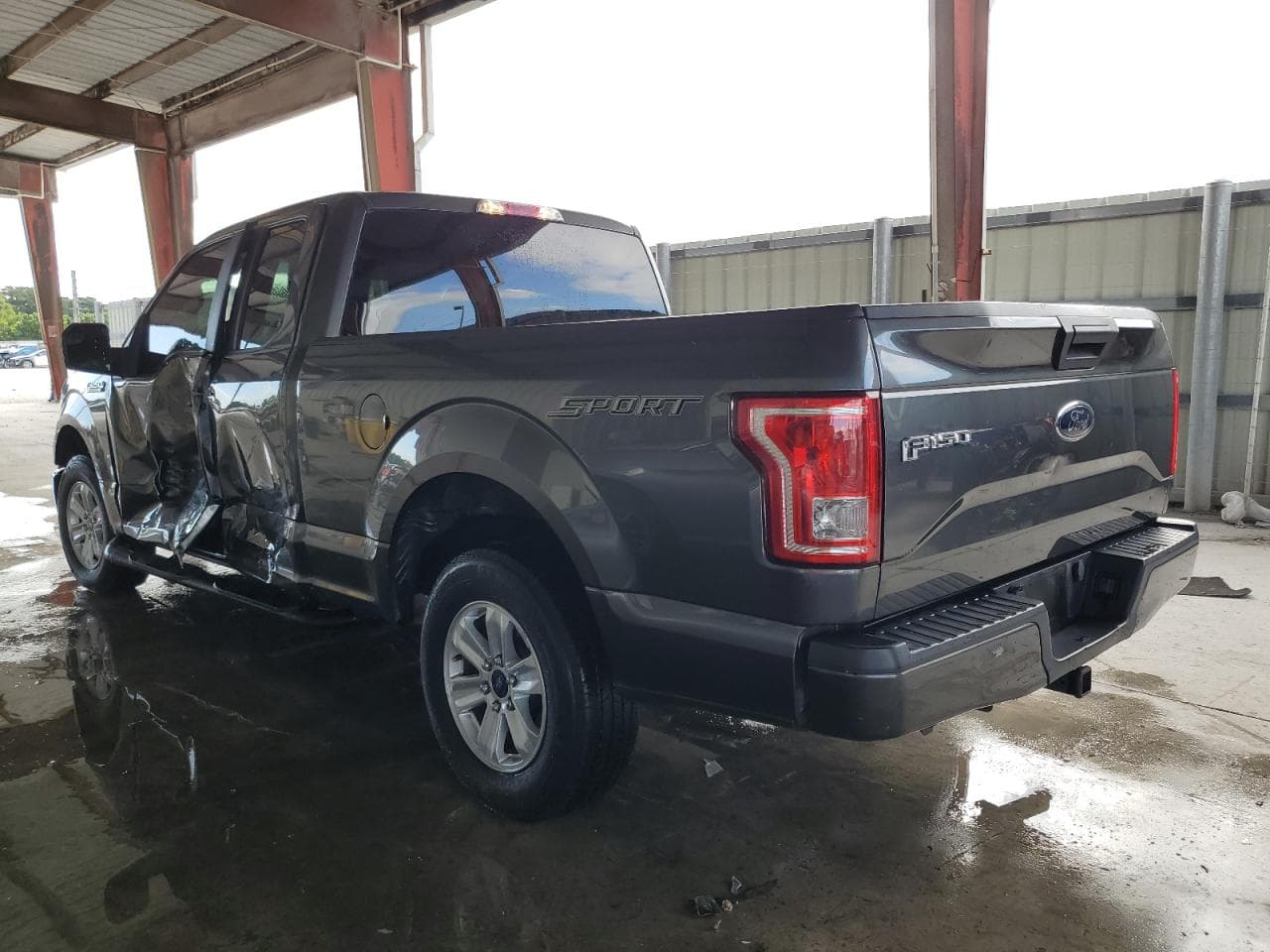2015 Ford F150 Super Cab - foto 2