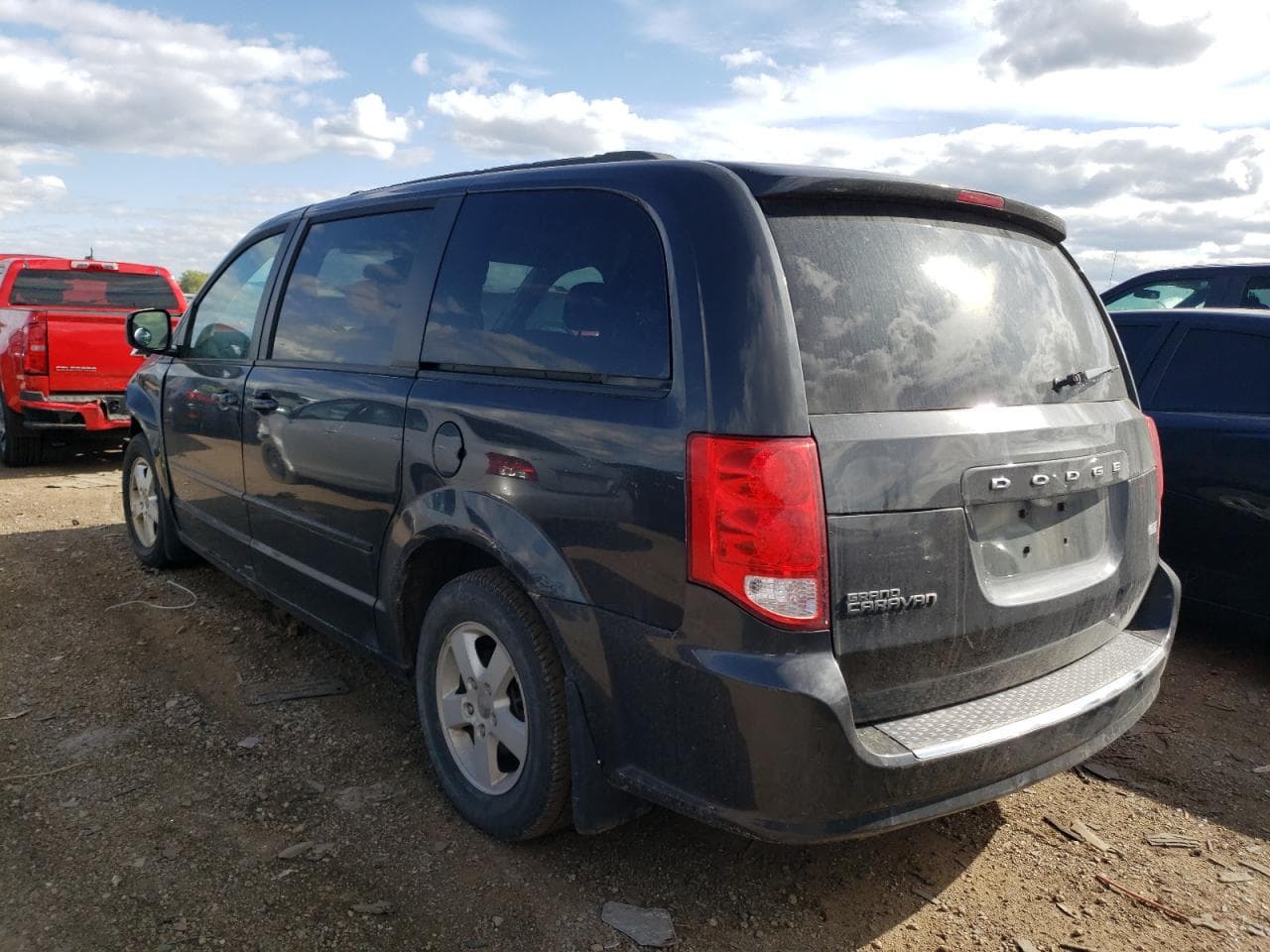 2012 Dodge Caravan - foto 2