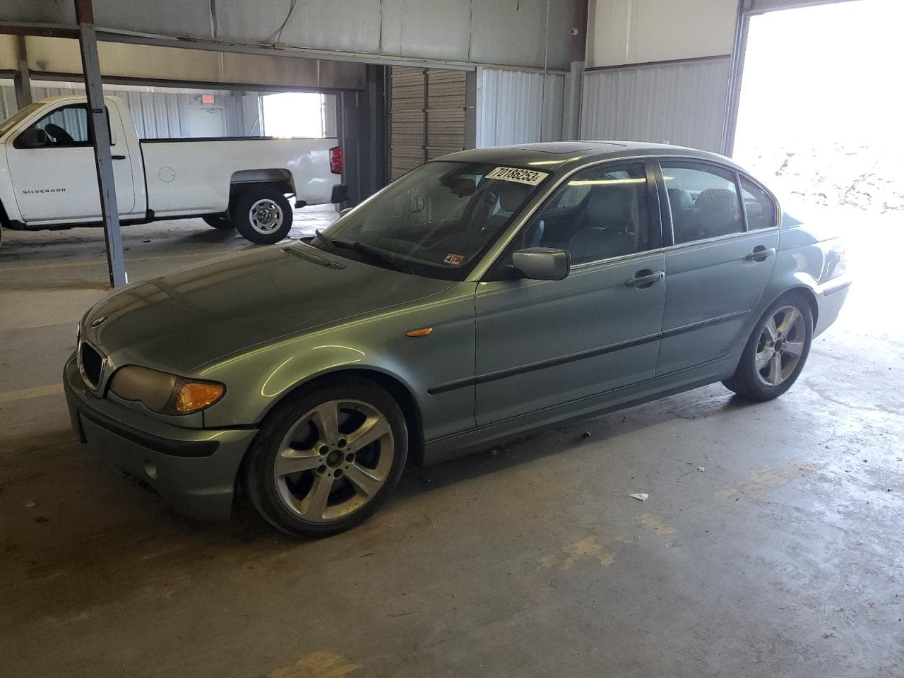 2005 BMW 330 I