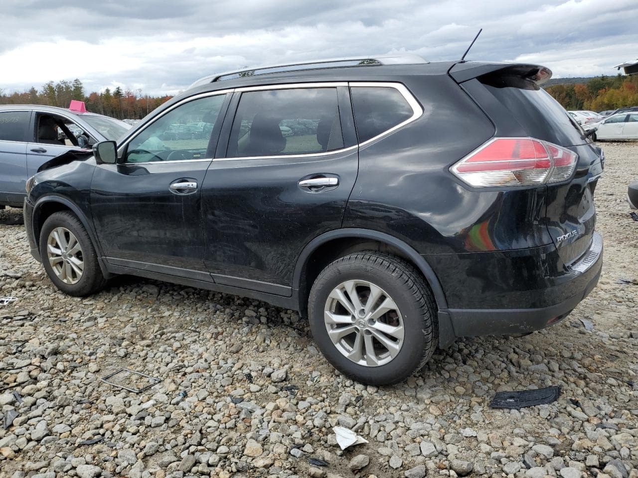 2016 Nissan Rogue S - foto 2