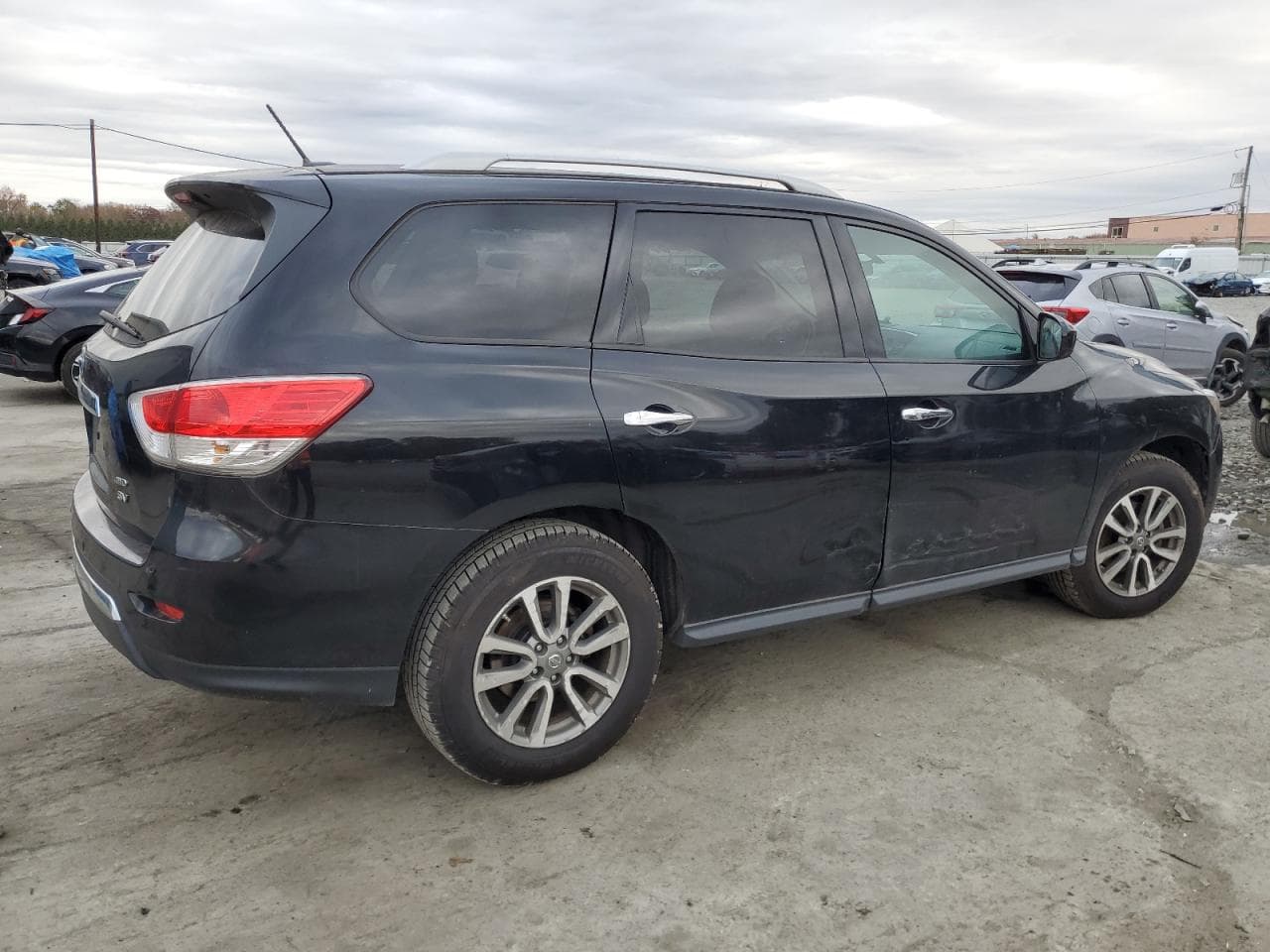 2013 Nissan Pathfinder Sv - foto 3
