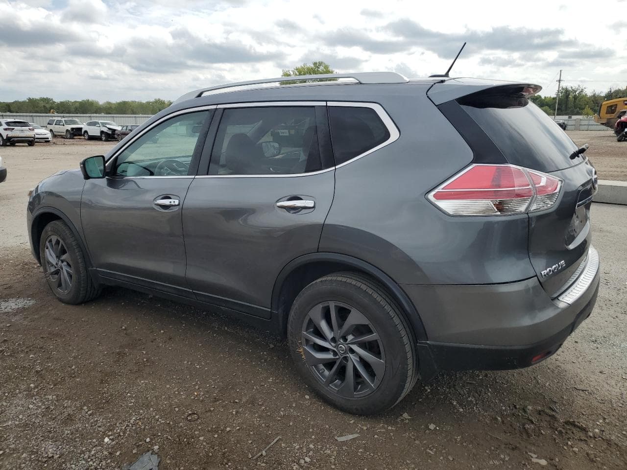 2016 Nissan Rogue Sl - foto 2