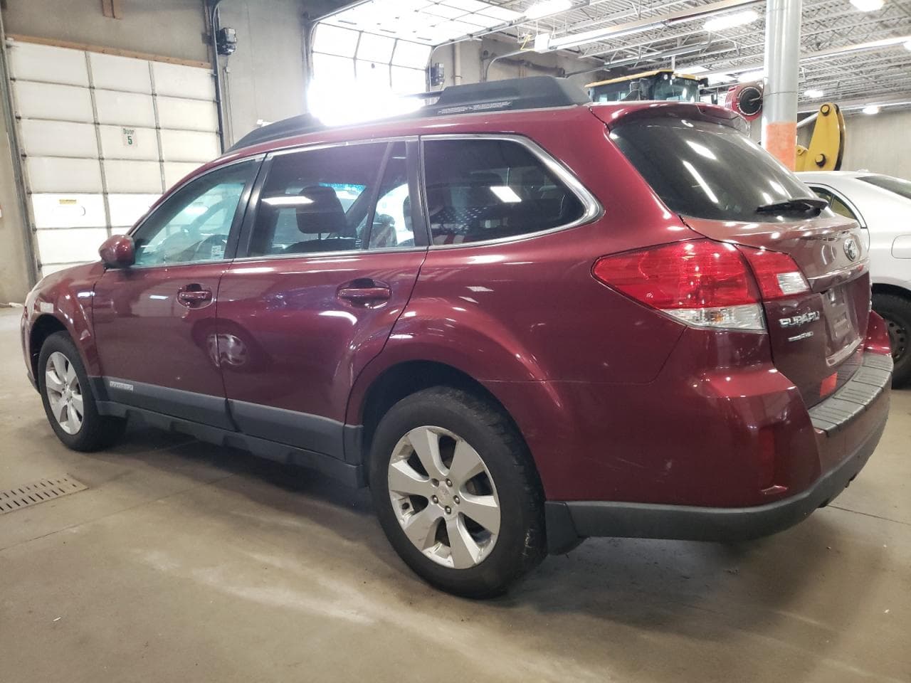 2011 Subaru Outback 2.5I Limited - foto 2