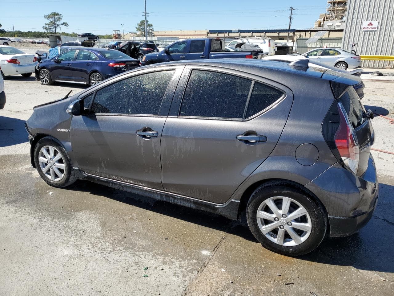 2017 Toyota Prius C - foto 2