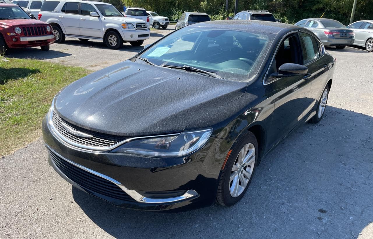 2016 Chrysler 200 Limited - foto 2