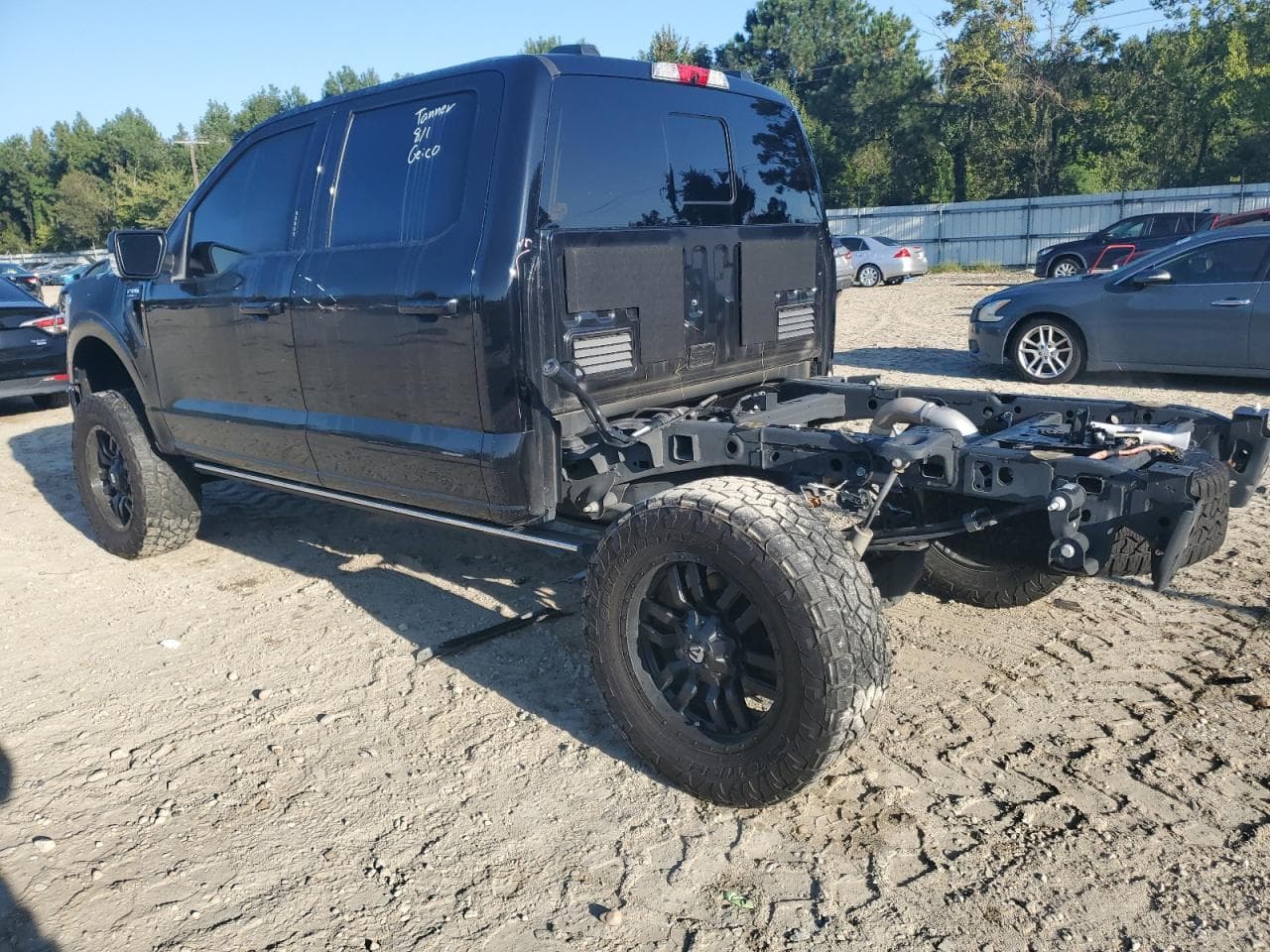 2021 Ford F-150 Lariat - foto 2