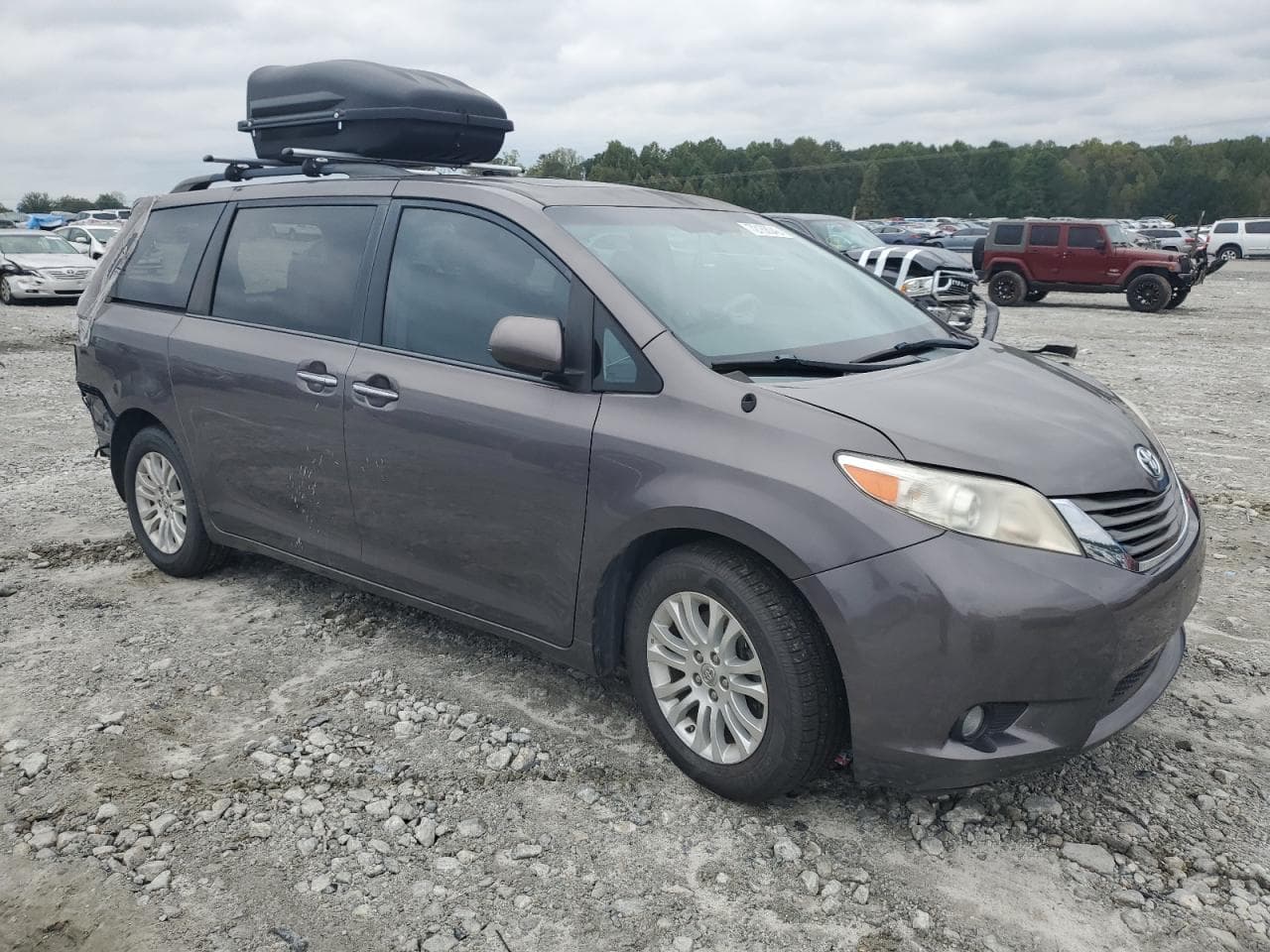2013 Toyota Sienna Xle - foto 4