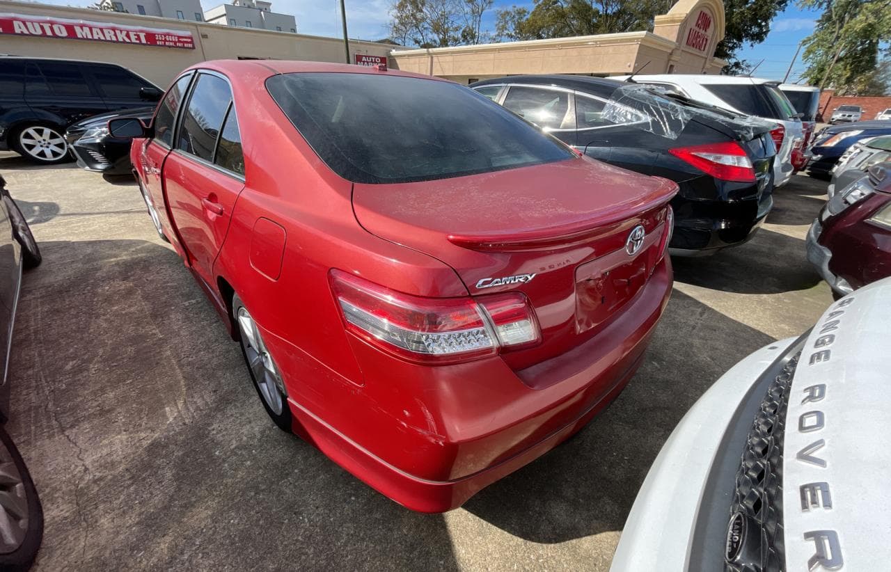 2010 Toyota Camry Se V6 - foto 3