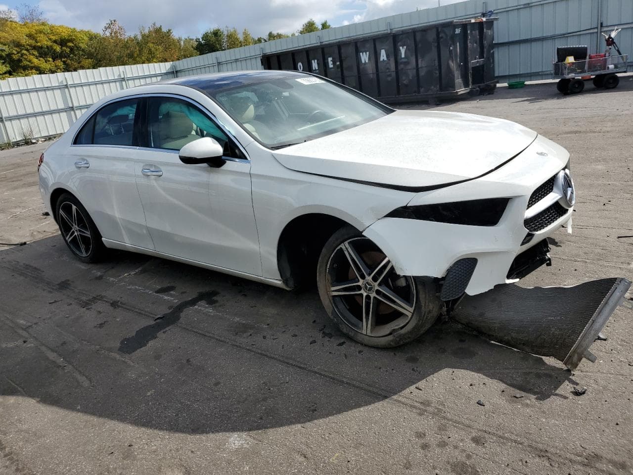 2021 Mercedes-Benz A 220 4Matic - foto 4