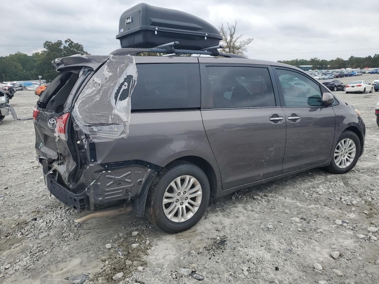 2013 Toyota Sienna Xle - foto 3