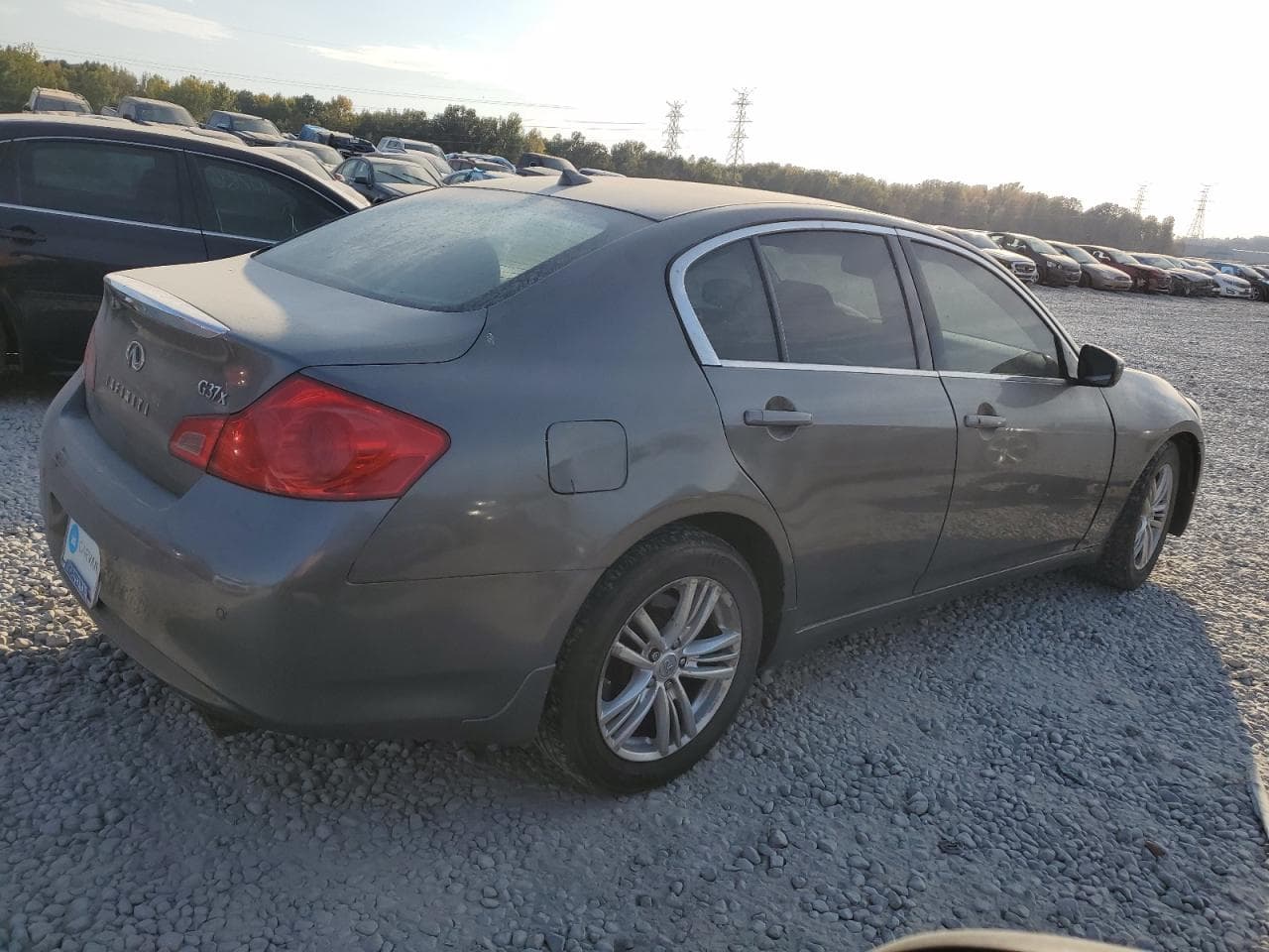 2011 Infiniti G37X - foto 3