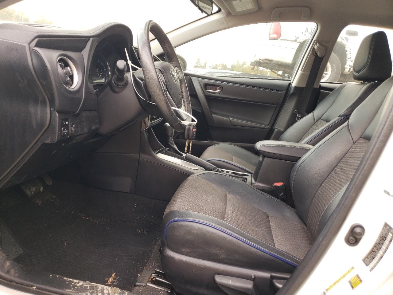 2018 Toyota Corolla Se - foto 2
