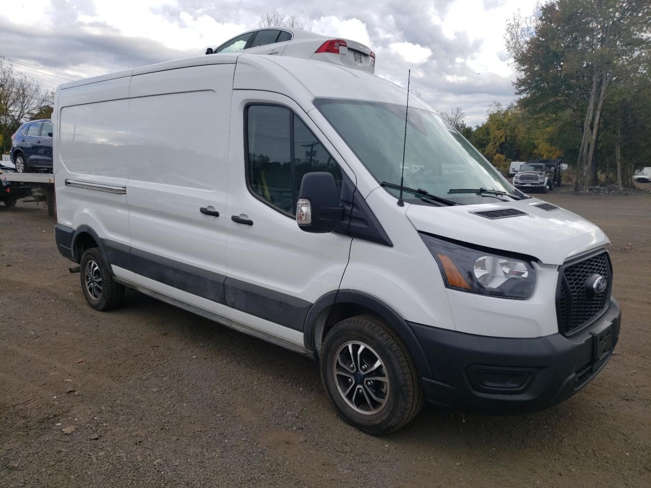 2021 Ford Transit-250 - foto 4