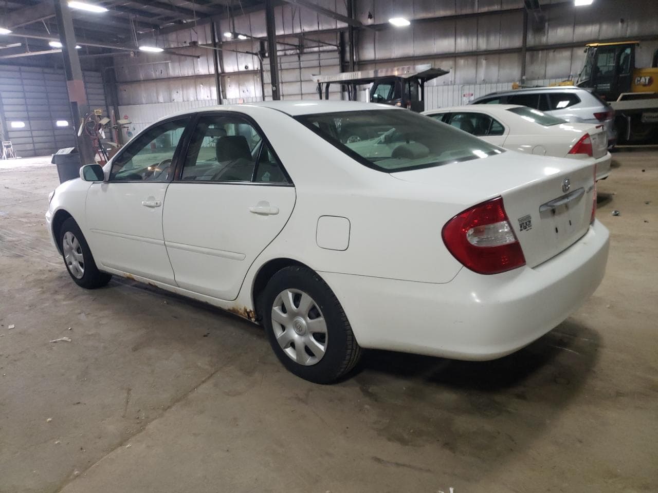 2003 Toyota Camry Le - foto 2