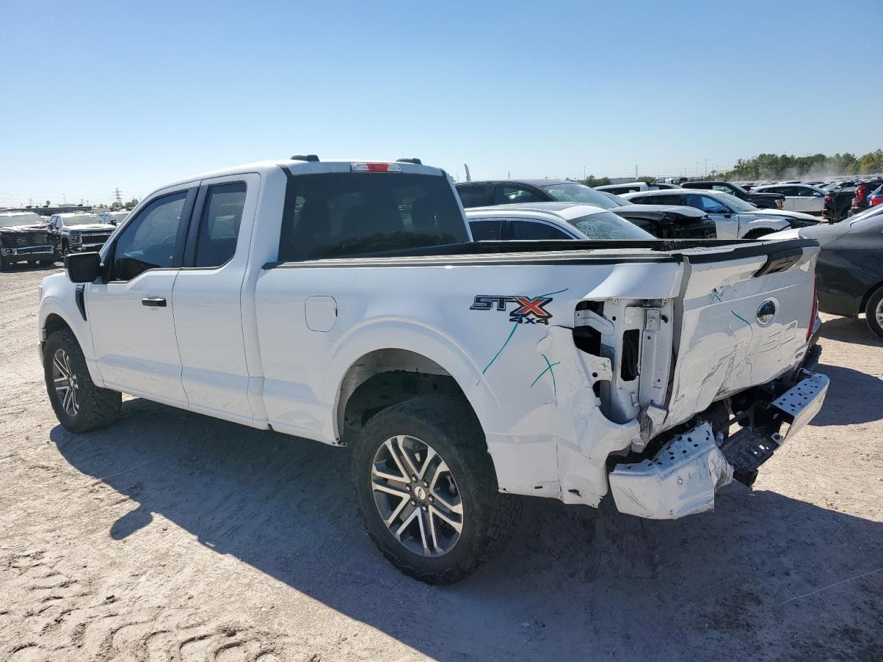 2022 Ford F150 Super Cab - foto 2