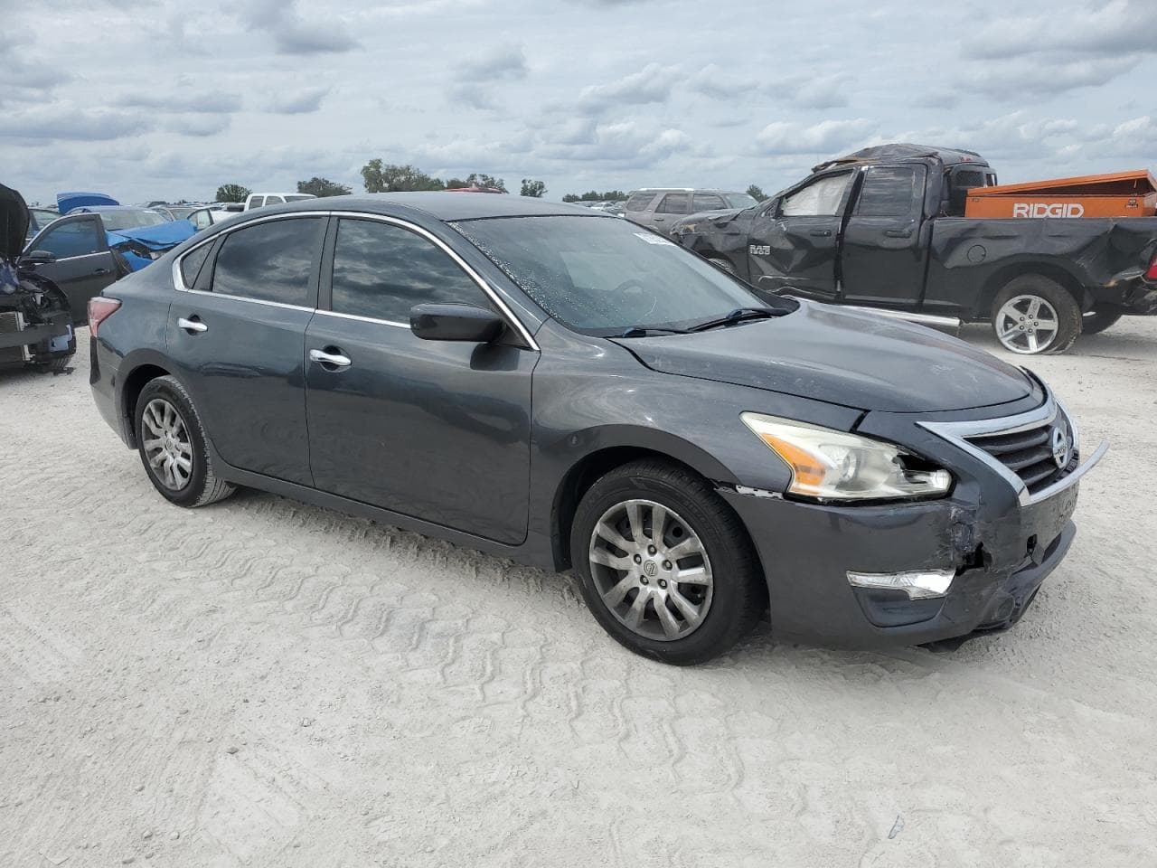 2013 Nissan Altima 2.5 S - foto 4