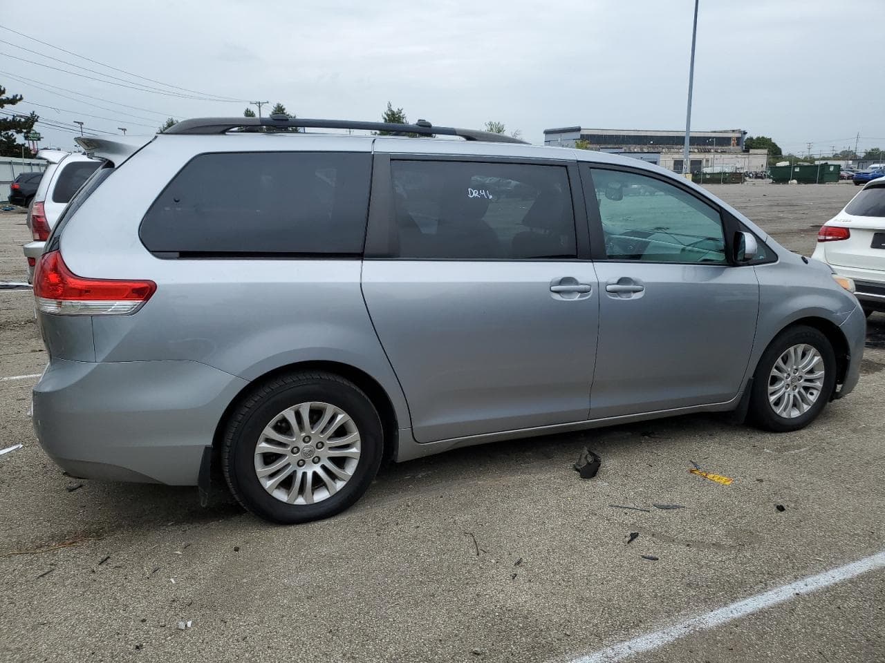 2013 Toyota Sienna Xle - foto 3