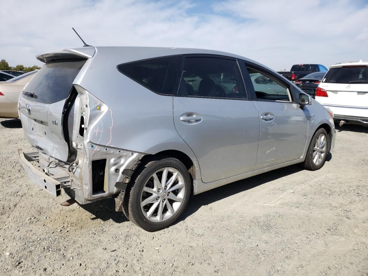 2013 Toyota Prius V - foto 3