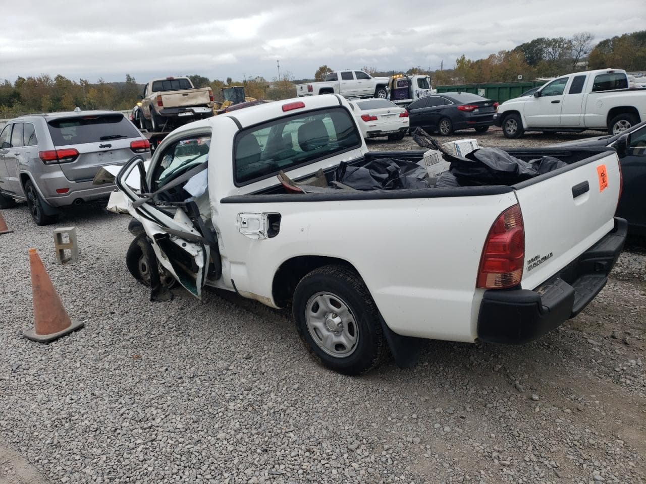 2013 Toyota Tacoma - foto 2