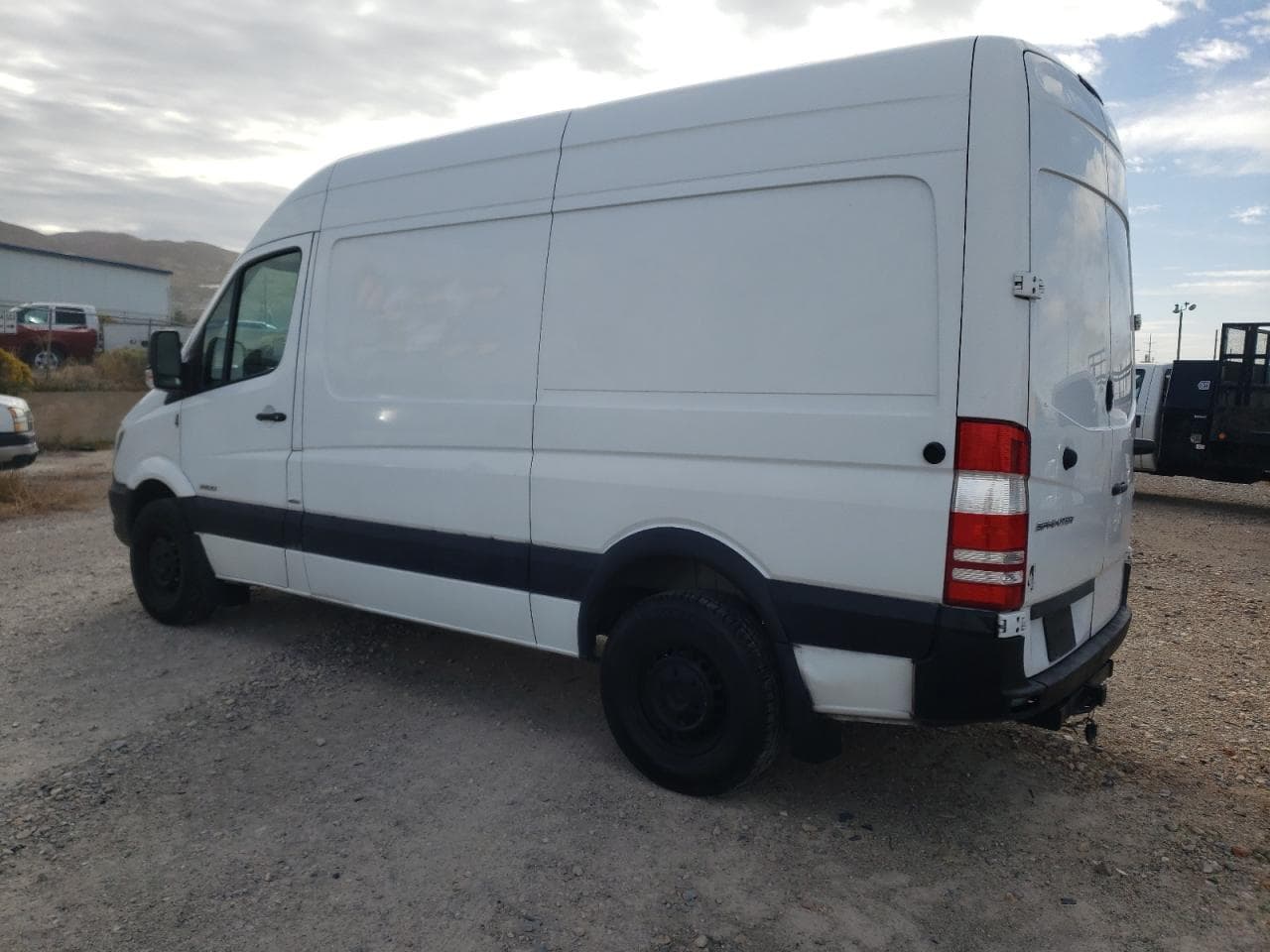 2016 Mercedes Benz Sprinter 2 - Trucks - foto 2