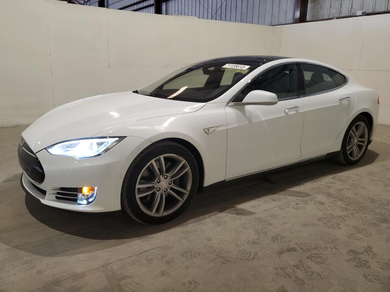 2015 Tesla Model S 70D