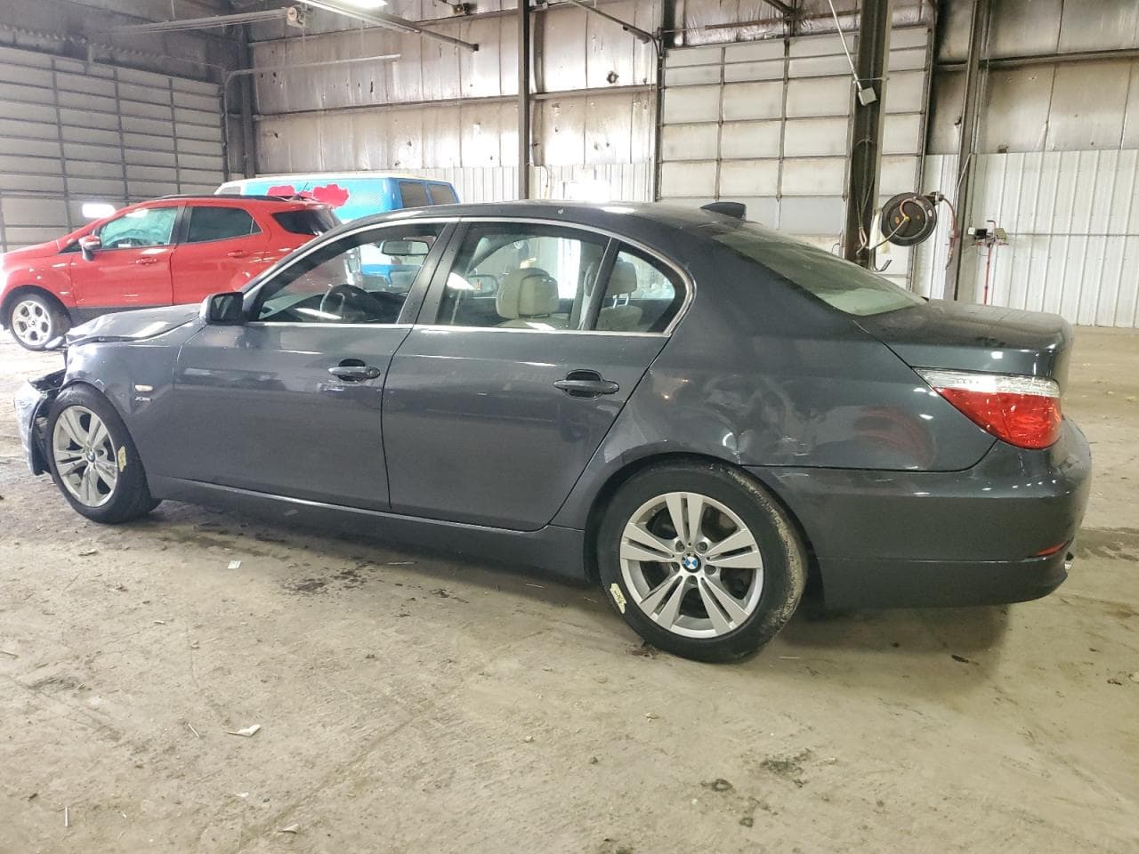 2009 BMW 528 Xi - foto 2