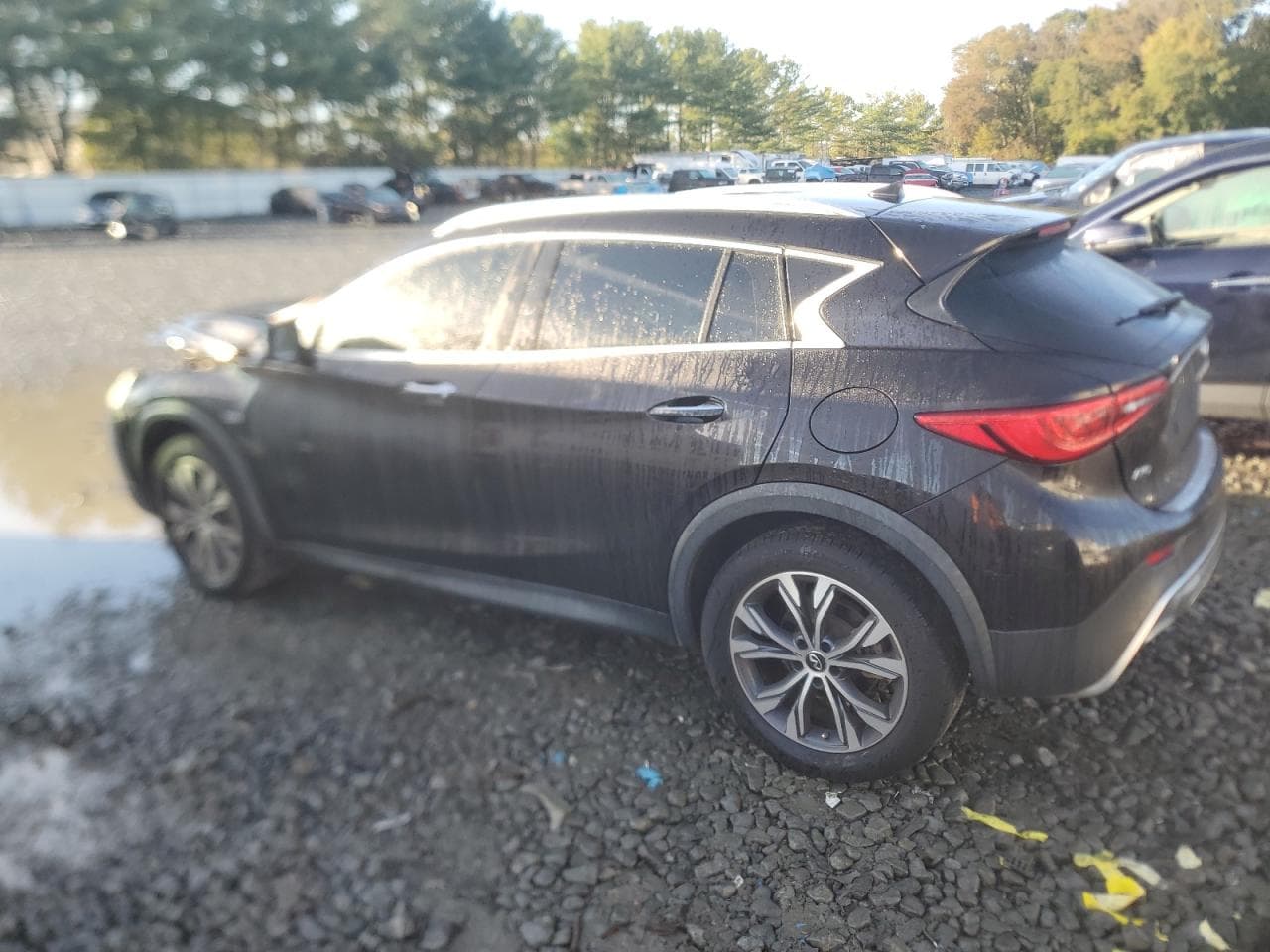 2017 Infiniti Qx30 Base - foto 2