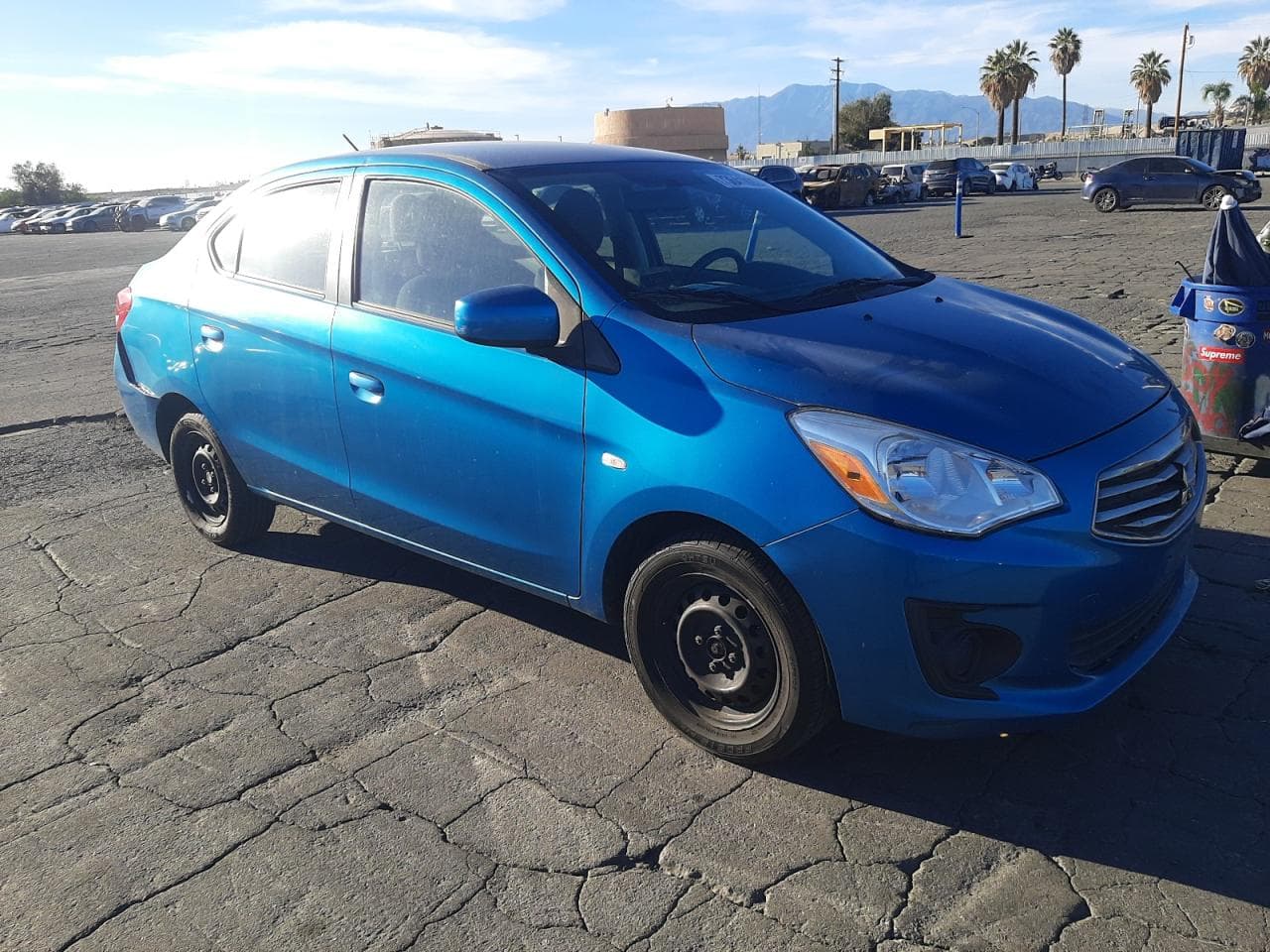 2017 Mitsubishi Mirage G4 Es - foto 4