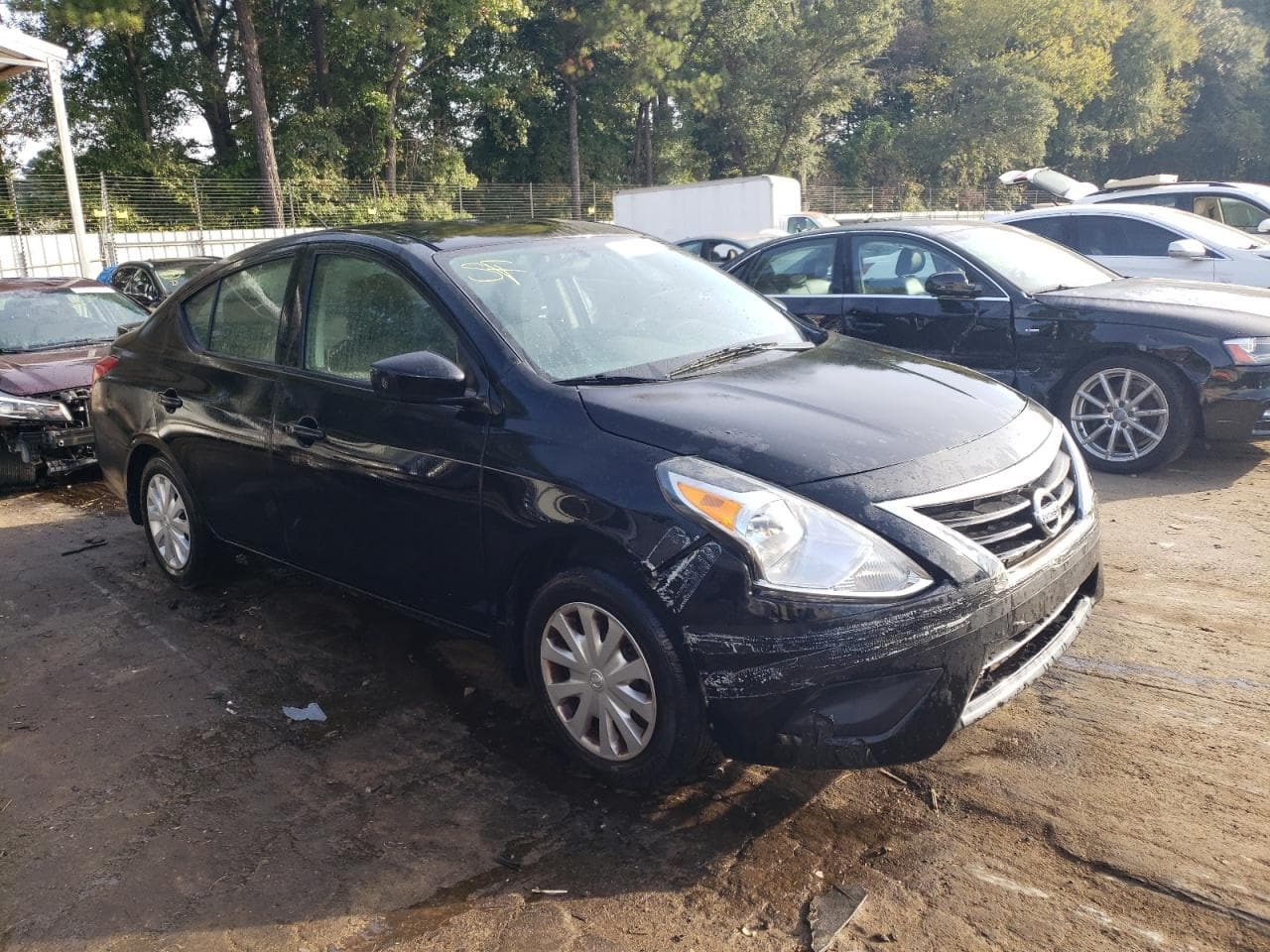 2018 Nissan Versa 1.6 S+