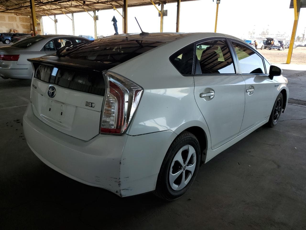 2014 Toyota Prius Three - foto 3