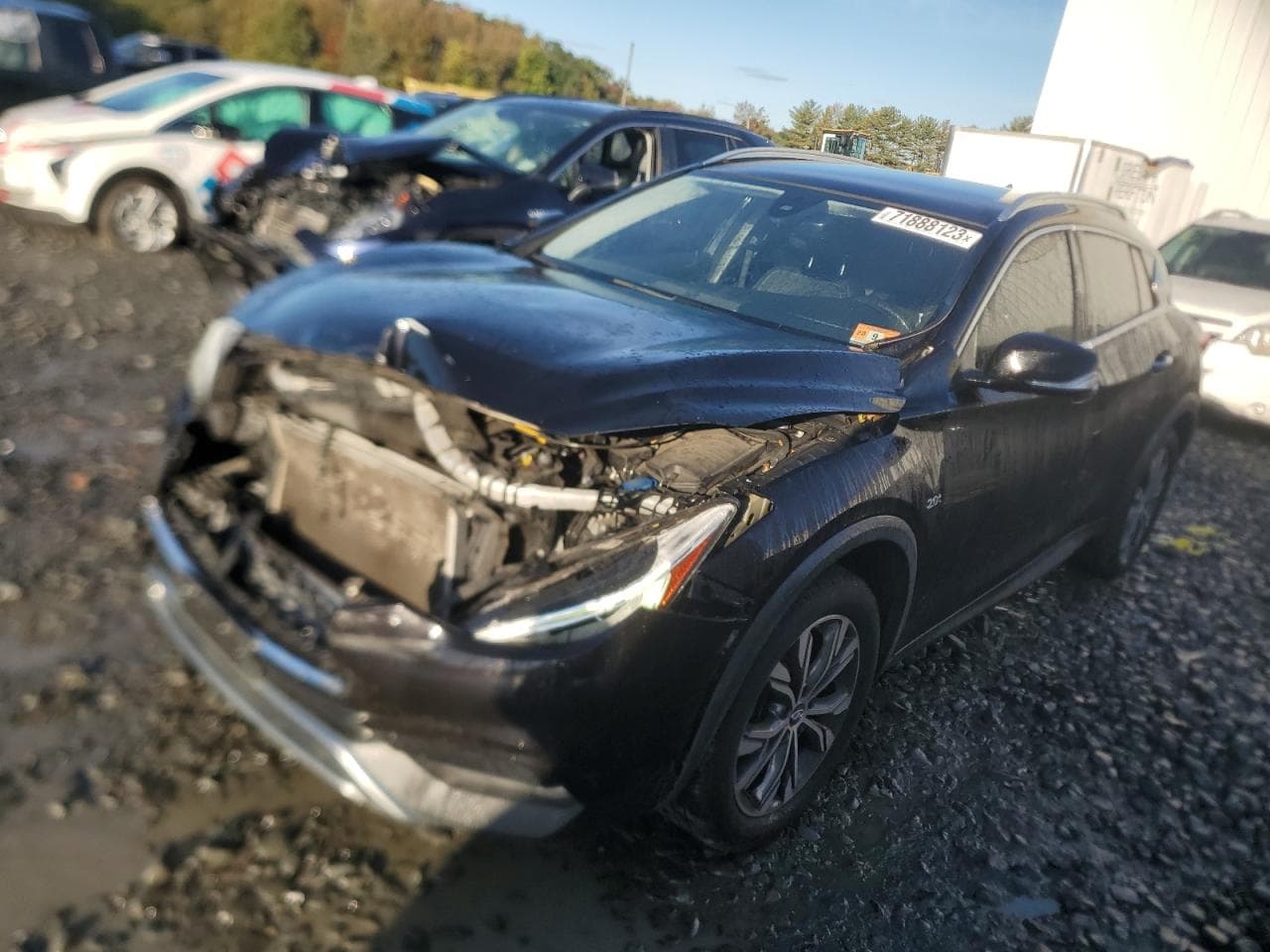 2017 Infiniti QX30 z USA