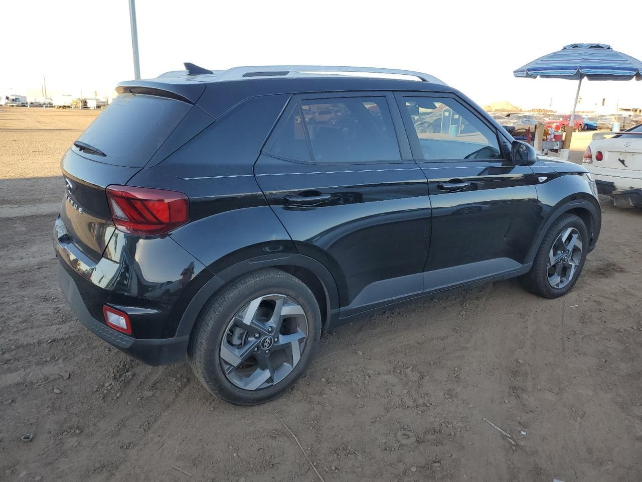 2021 Hyundai Venue Sel - foto 3