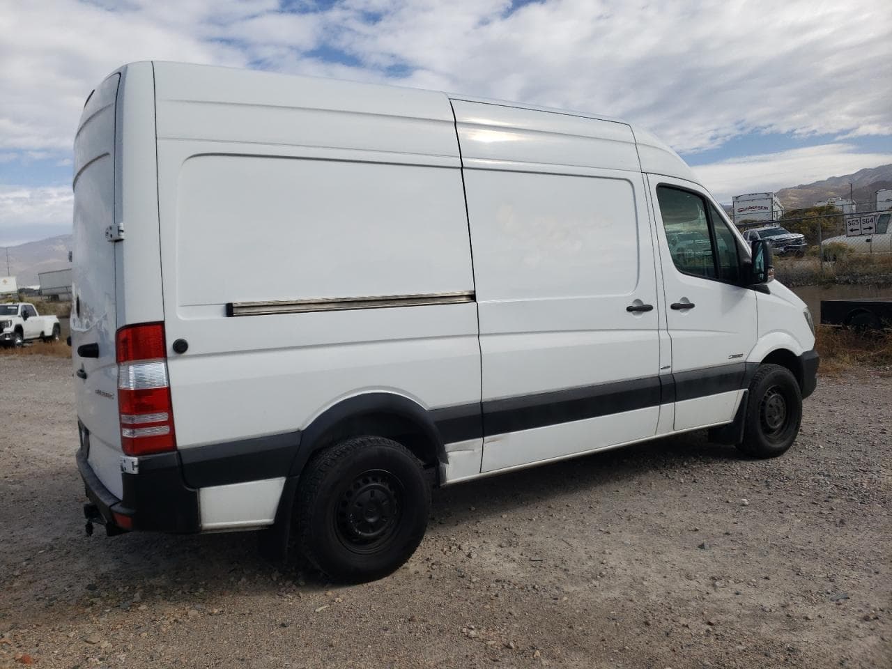 2016 Mercedes Benz Sprinter 2 - Trucks - foto 3