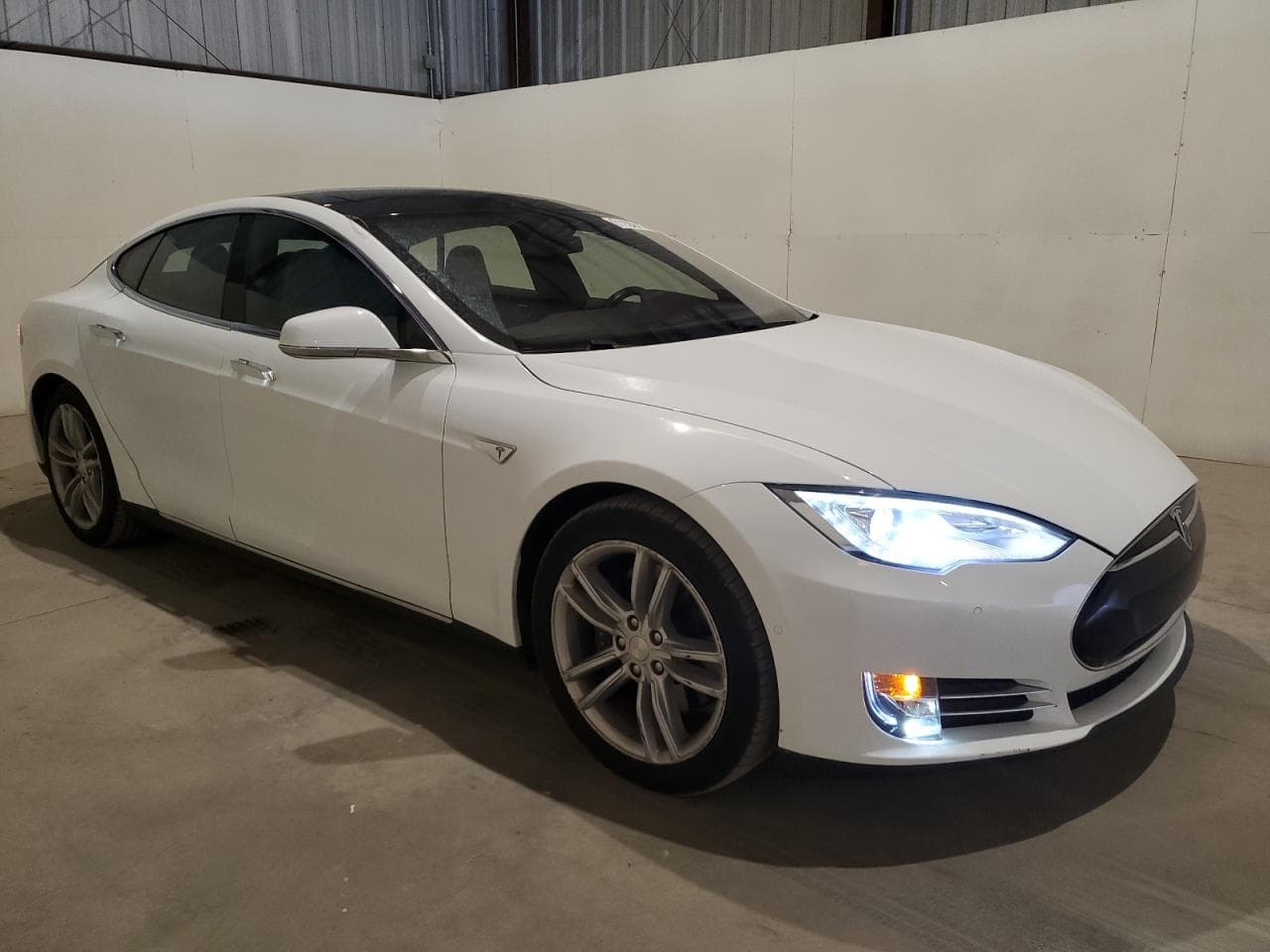 2015 Tesla Model S 70D - foto 4