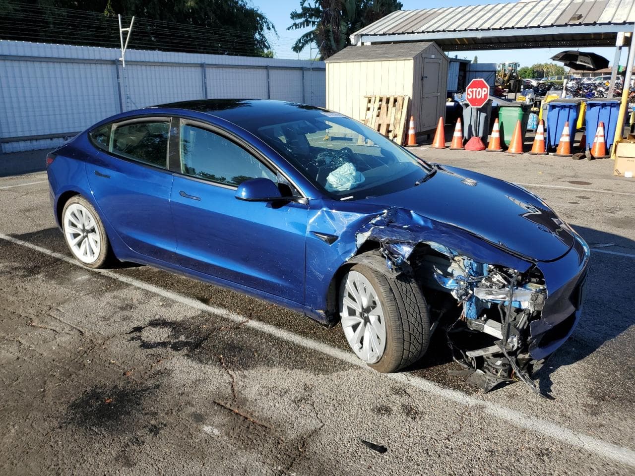 2022 Tesla Model 3 Long Range Dual Motor All-Wheel Drive - foto 4