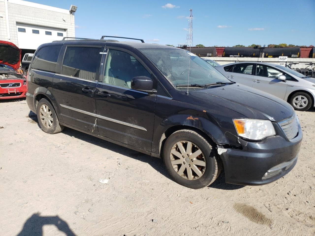 2014 Chrysler Town & Country Touring - foto 4